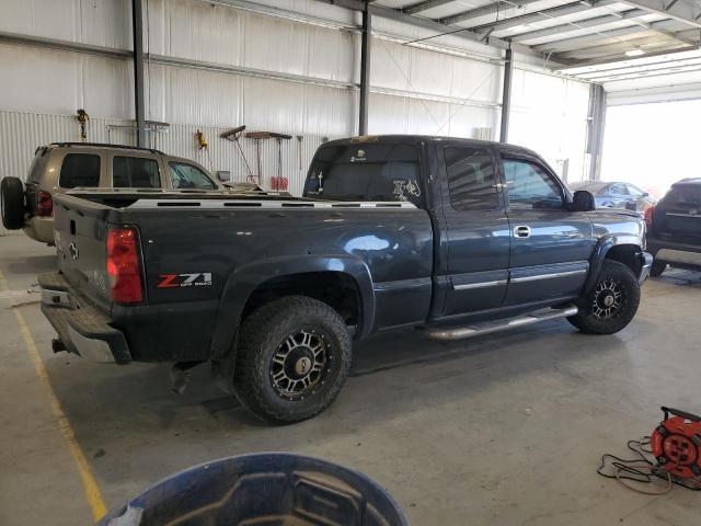 Photo 3 from auction – 2004 CHEVROLET SILVERADO with VIN 2GCEK19T741101209