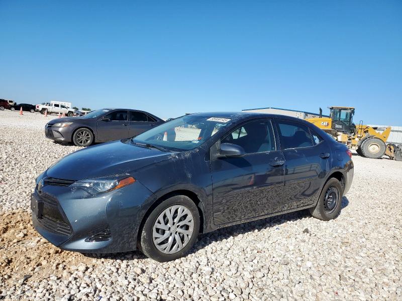 TOYOTA COROLLA L 2018 with VIN 5YFBURHE5JP757226 - Photo from auction