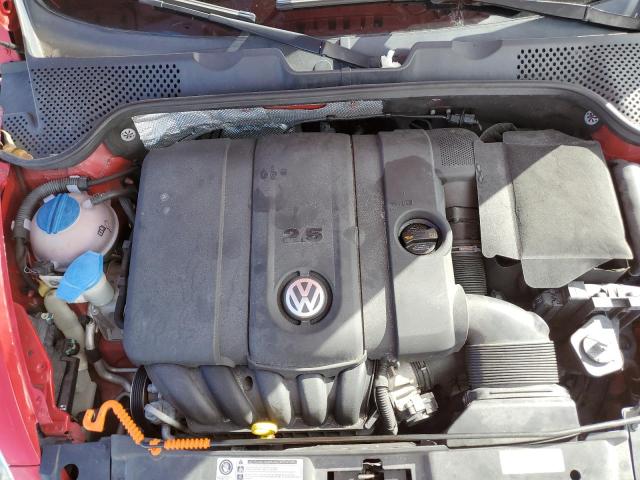 Photo 11 from auction – 2013 VOLKSWAGEN BEETLE with VIN 3VWJP7AT4DM687601