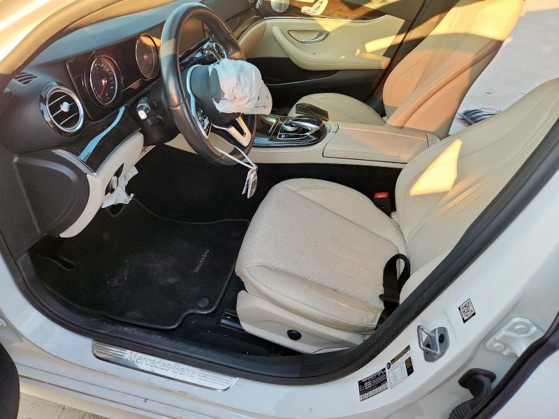 Photo 7 from auction – 2019 MERCEDES-BENZ E 300 with VIN WDDZF4JB5KA554697