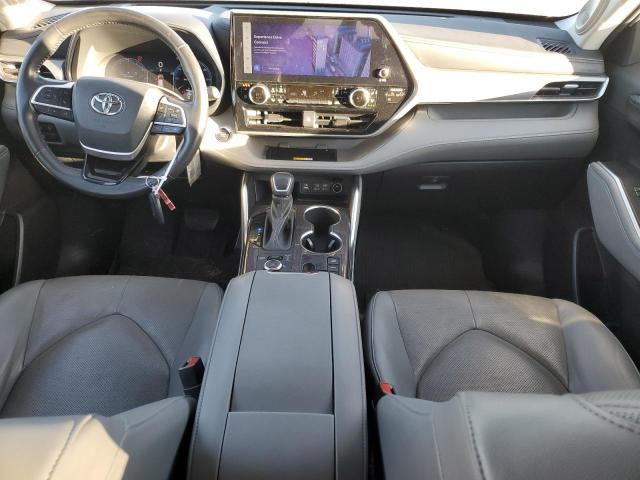 Photo 8 from auction – 2023 TOYOTA HIGHLANDER with VIN 5TDKDRBH7PS003618