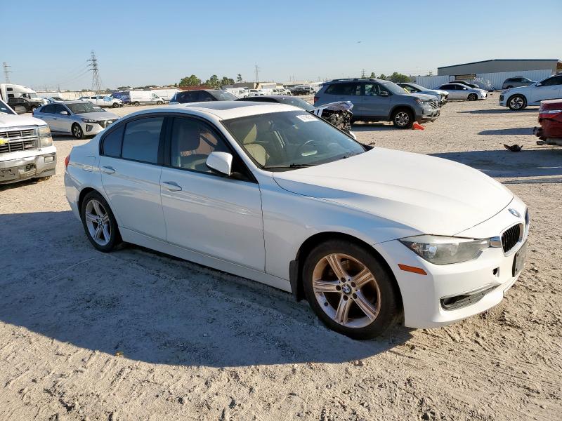 Photo 4 from auction – 2015 BMW 320 I with VIN WBA3B1C55FK140656