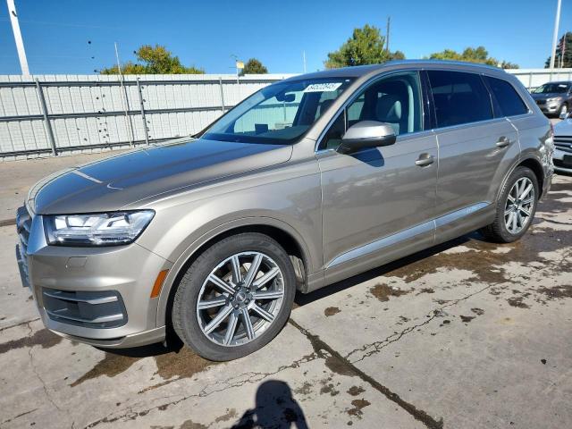 AUDI Q7 PRESTIG 2017 with VIN WA1VAAF7XHD045992 - Photo from auction