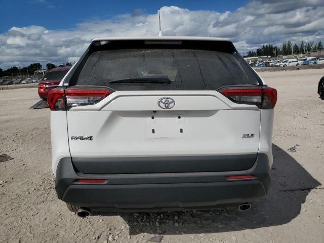 Photo 6 from auction – 2024 TOYOTA RAV4 XLE with VIN 2T3W1RFVXRC267641