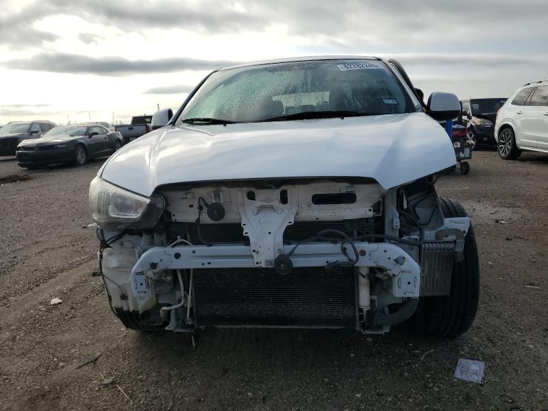 Photo 5 from auction – 2015 MITSUBISHI OUTLANDER with VIN 4A4AP3AWXFE048310