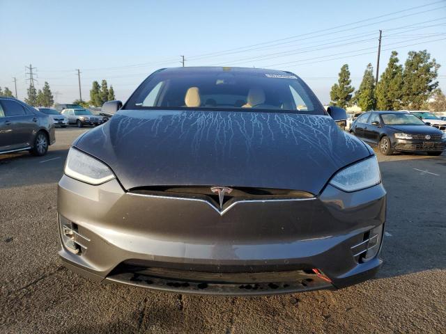 Photo 5 from auction – 2016 TESLA MODEL X with VIN 5YJXCBE27GF028515