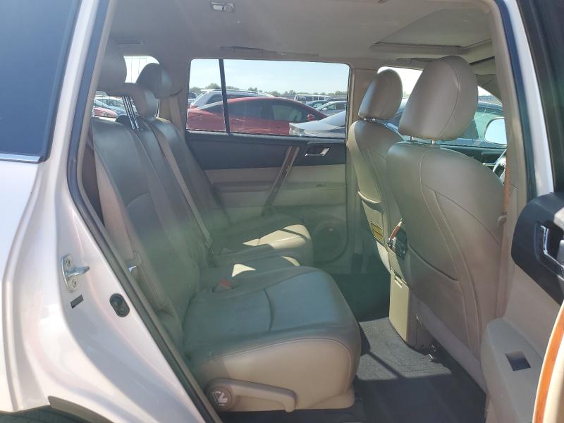 Photo 11 from auction – 2013 TOYOTA HIGHLANDER with VIN 5TDDK3EH8DS251847