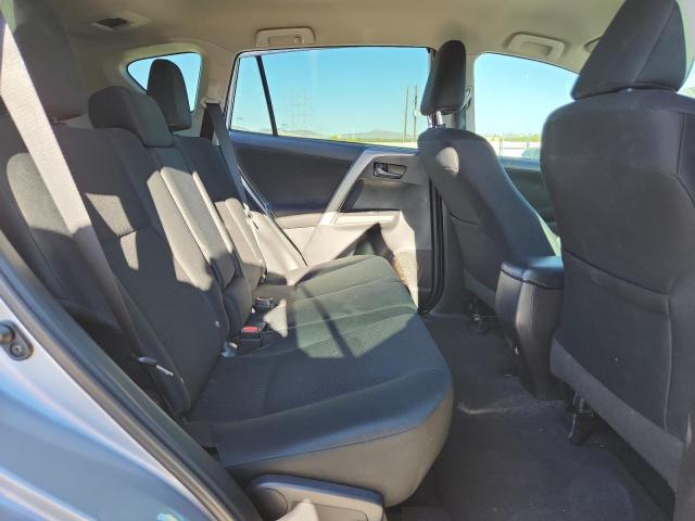 Photo 11 from auction – 2016 TOYOTA RAV4 LE with VIN 2T3BFREV8GW504320