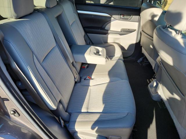 Photo 11 from auction – 2015 TOYOTA HIGHLANDER with VIN 5TDZKRFH8FS116121