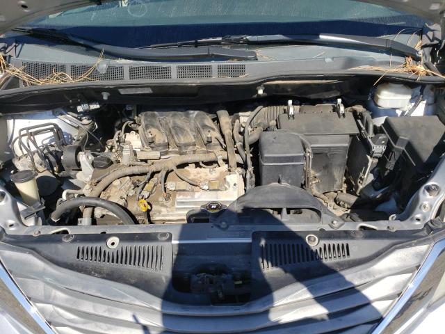 Photo 12 from auction – 2011 TOYOTA SIENNA XLE with VIN 5TDDK3DC0BS002705
