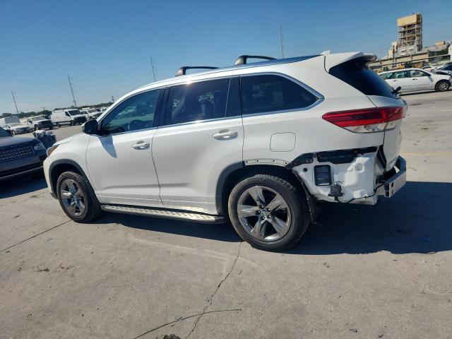 Photo 2 from auction – 2017 TOYOTA HIGHLANDER with VIN 5TDYZRFH7HS200764