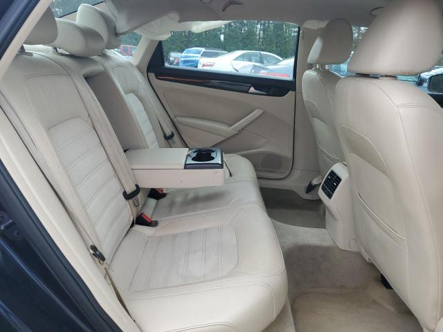Photo 10 from auction – 2014 VOLKSWAGEN PASSAT SEL with VIN 1VWCN7A32EC090397