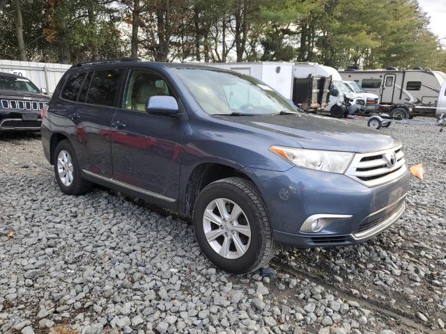 Photo 4 from auction – 2011 TOYOTA HIGHLANDER BASE with VIN 5TDBK3EH1BS041269