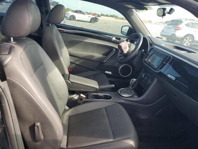Photo 10 from auction – 2014 VOLKSWAGEN BEETLE with VIN 3VWJP7AT5EM624573