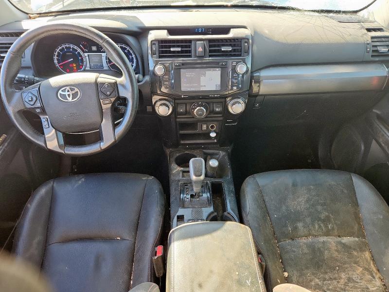 Photo 8 from auction – 2018 TOYOTA 4RUNNER SR with VIN JTEBU5JR6J5539214