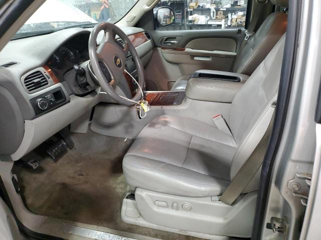Photo 7 from auction – 2011 CHEVROLET SUBURBAN C with VIN 1GNSCKE07BR281790