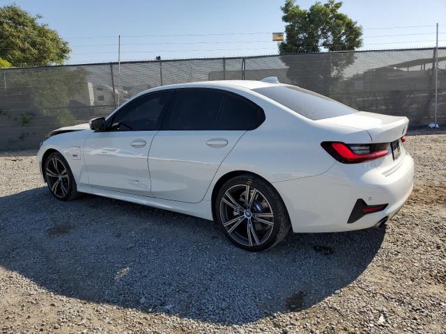 Photo 2 from auction – 2022 BMW 330E with VIN 3MW5P7J02N8C28665