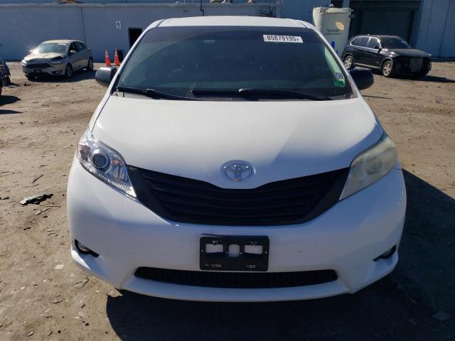Photo 5 from auction – 2015 TOYOTA SIENNA with VIN 5TDZK3DC3FS628471