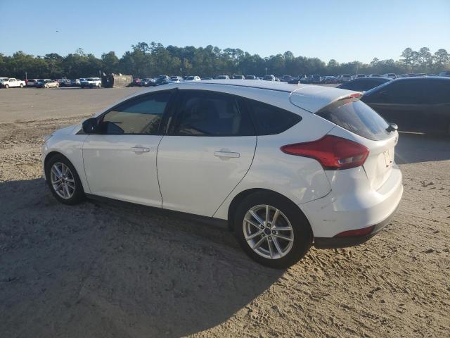 Photo 2 from auction – 2015 FORD FOCUS SE with VIN 1FADP3K21FL376118