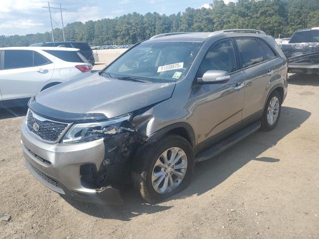 KIA SORENTO EX 2015 with VIN 5XYKU4A74FG627836 - Photo from auction