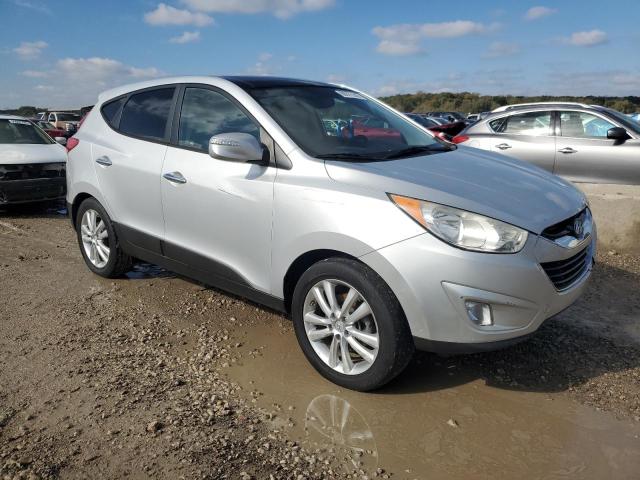 Photo 4 from auction – 2011 HYUNDAI TUCSON GLS with VIN KM8JUCAC1BU170071