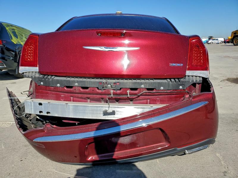 Foto 6 de la subasta – 2019 CHRYSLER 300 LIMITE con VIN 2C3CCAEG2KH634252