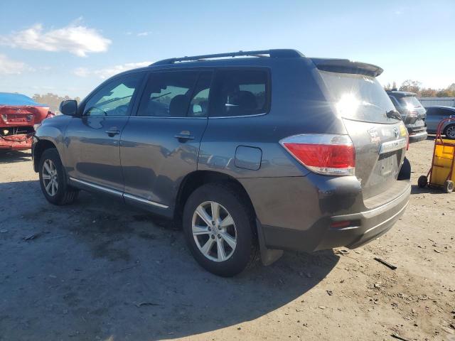 Photo 2 from auction – 2011 TOYOTA HIGHLANDER with VIN 5TDBK3EH7BS076656