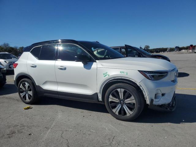 Photo 4 from auction – 2023 VOLVO XC40 RECHA with VIN YV4ED3UL4P2106284