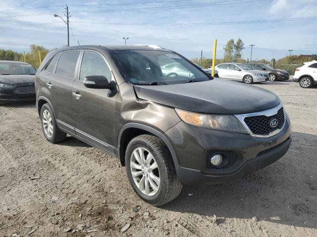 Photo 4 from auction – 2011 KIA SORENTO EX with VIN 5XYKU3A1XBG134632