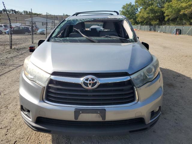 Photo 5 from auction – 2015 TOYOTA HIGHLANDER with VIN 5TDJKRFH5FS086024
