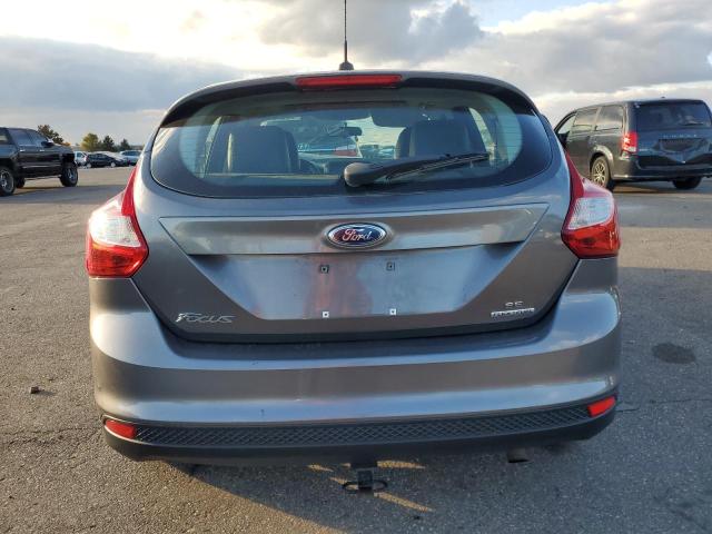 Zdjęcie 6 z aukcji – 2014 FORD FOCUS SE z VIN 1FADP3K20EL213491