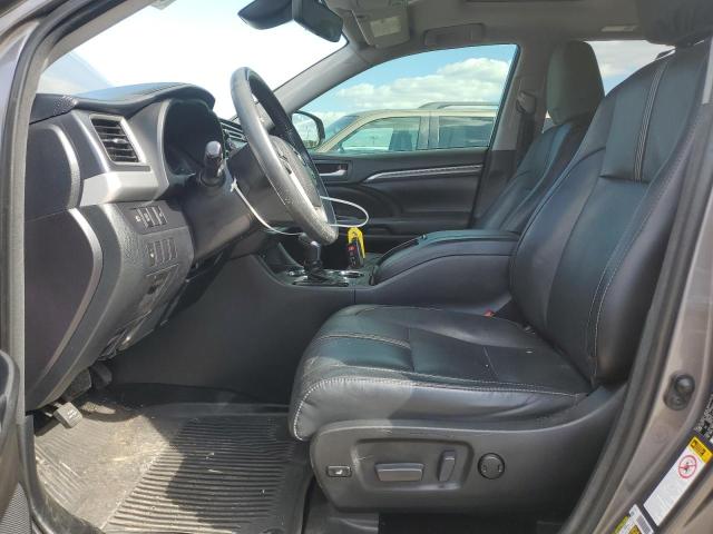 Photo 7 from auction – 2017 TOYOTA HIGHLANDER with VIN 5TDJZRFH3HS471418