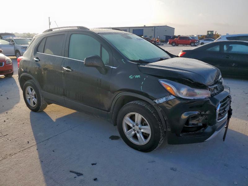 Photo 4 from auction – 2019 CHEVROLET TRAX 1LT with VIN KL7CJPSB2KB854333