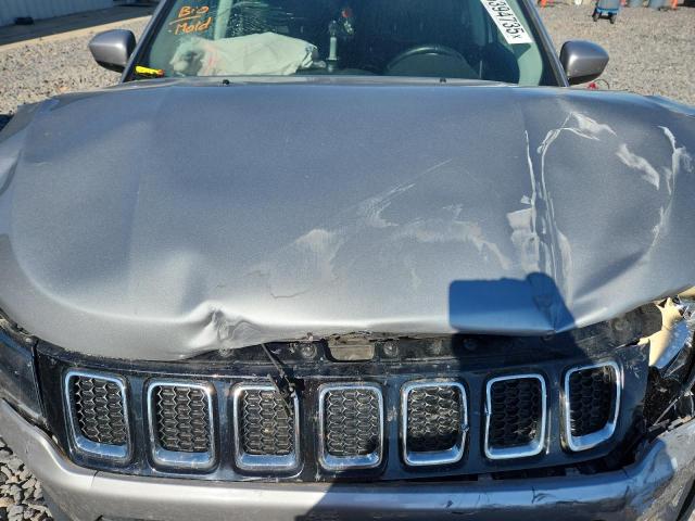 Photo 12 from auction – 2018 JEEP COMPASS with VIN 3C4NJDBB5JT373497