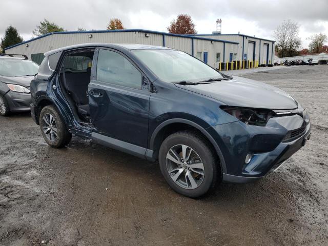 Photo 4 from auction – 2018 TOYOTA RAV4 ADVEN with VIN 2T3RFREV6JW765838
