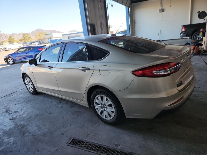 Photo 2 from auction – 2019 FORD FUSION S with VIN 3FA6P0G71KR268959