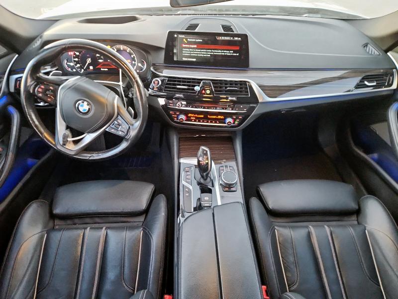 Photo 8 from auction – 2017 BMW 540 I with VIN WBAJE5C30HG915391