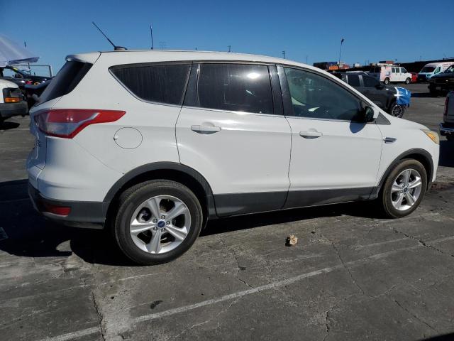 Photo 3 from auction – 2015 FORD ESCAPE SE with VIN 1FMCU9GX3FUB69533
