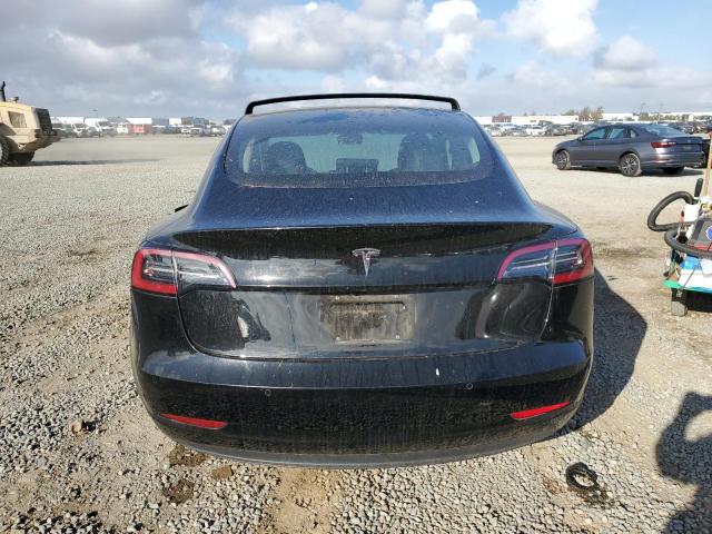 Photo 6 from auction – 2018 TESLA MODEL 3 with VIN 5YJ3E1EA2JF122643