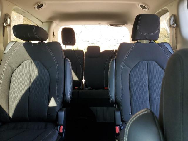 Photo 10 from auction – 2023 CHRYSLER VOYAGER LX with VIN 2C4RC1CGXPR568267