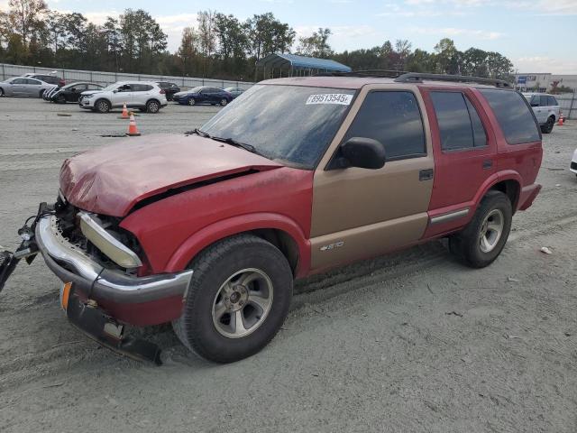 CHEVROLET BLAZER 2000 with VIN 1GNCS13W5Y2146771 - Photo from auction