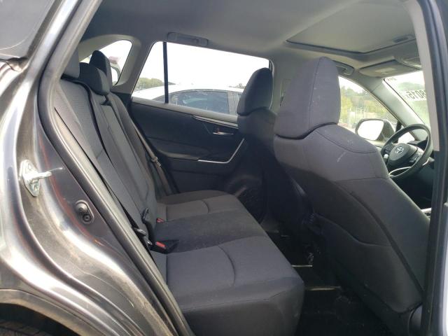 Photo 11 from auction – 2019 TOYOTA RAV4 XLE with VIN JTMP1RFV4KD520216