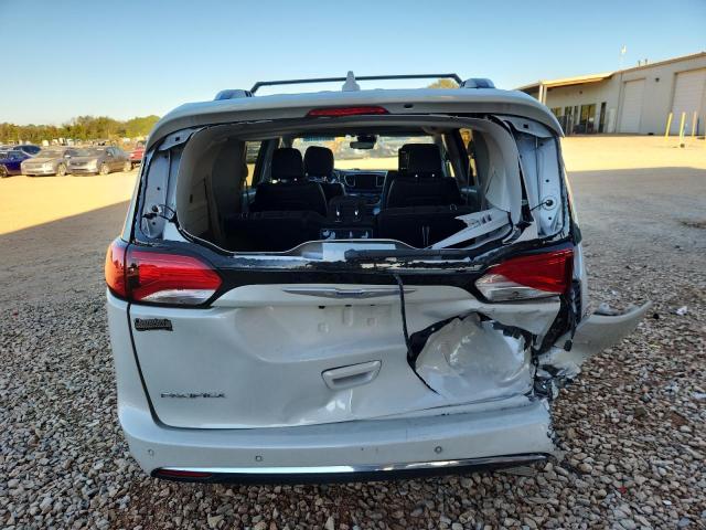 Photo 6 from auction – 2020 CHRYSLER PACIFICA T with VIN 2C4RC1EG8LR223858