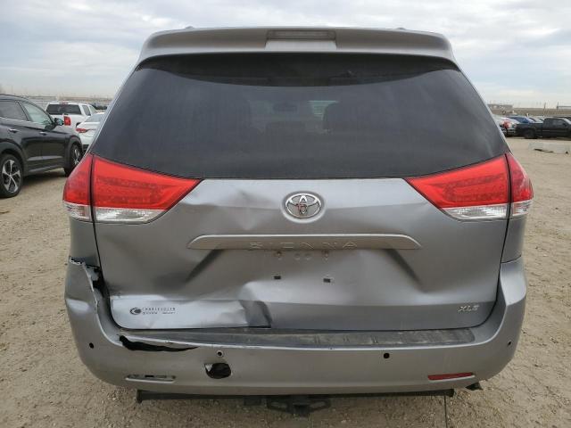 Photo 6 from auction – 2013 TOYOTA SIENNA XLE with VIN 5TDYK3DC4DS359888