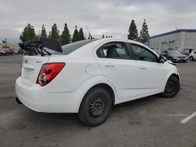 Photo 3 from auction – 2013 CHEVROLET SONIC LS with VIN 1G1JA5SH7D4164354