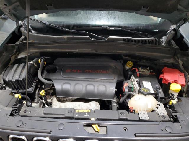Photo 12 from auction – 2018 JEEP RENEGADE S with VIN ZACCJBAB8JPH19398