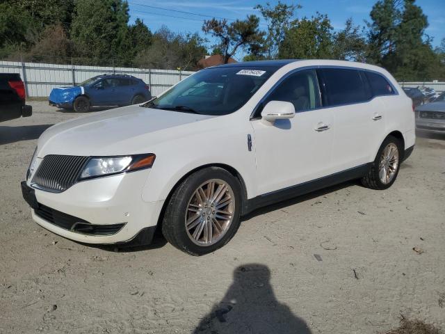 LINCOLN MKT 2013 z numerem VIN 2LMHJ5AT2DBL52796 - Zdjęcie z aukcji
