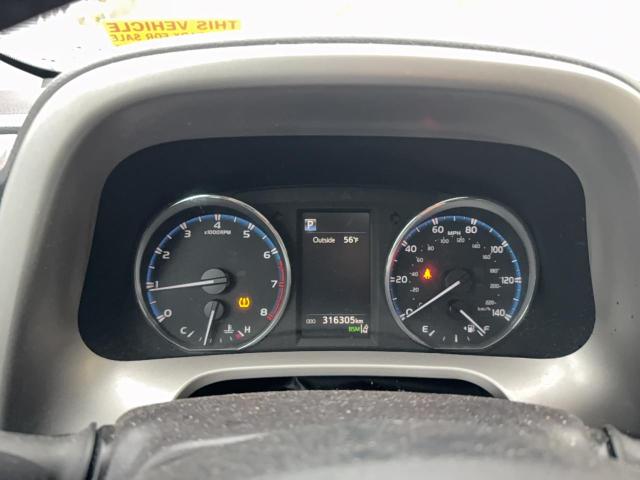 Photo 8 from auction – 2016 TOYOTA RAV4 LIMIT with VIN 2T3DFREV5GW441749