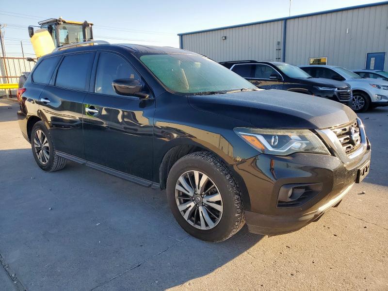 Photo 4 from auction – 2017 NISSAN PATHFINDER with VIN 5N1DR2MN9HC613927