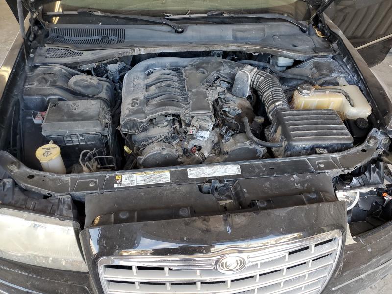 Photo 11 from auction – 2010 CHRYSLER 300 TOURIN with VIN 2C3CA5CV6AH290096